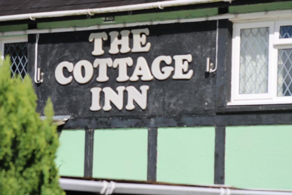 The Cottage Inn Llandeilo Exterior photo